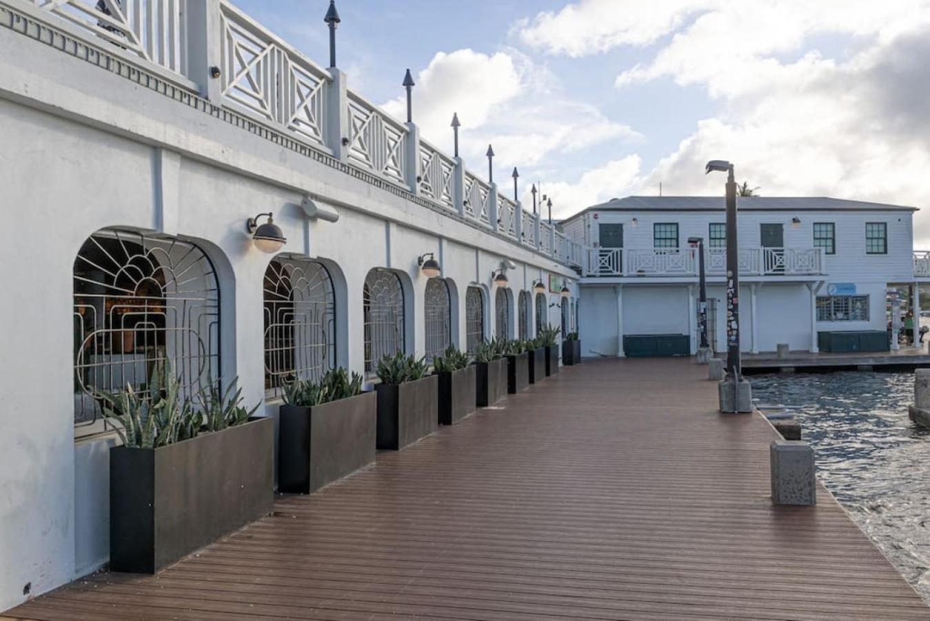 The Danish Nydam - A Sailors Mooring Apartment Christiansted Exterior photo